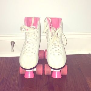 Roller Derby Blades